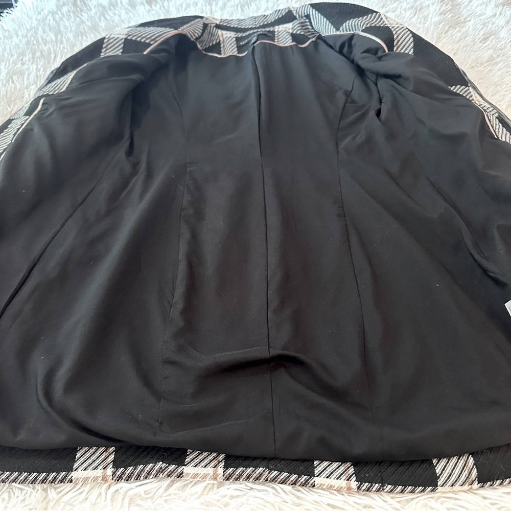 White House Black Market Plaid Moto Coat – Size XS - Picture 15 of 16